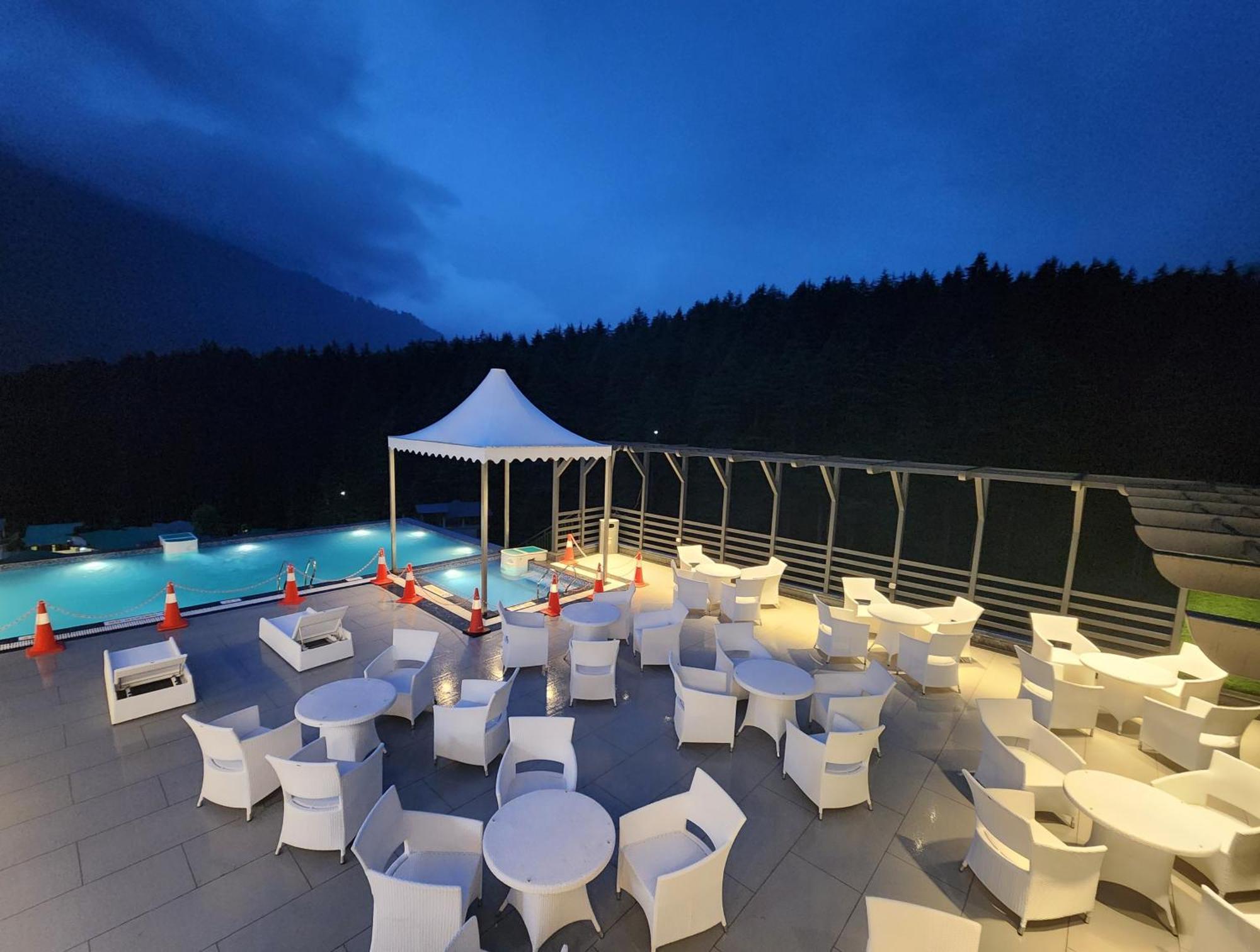 The Orchard Greens Resort - A Centrally Heated Property Manali  Exterior photo